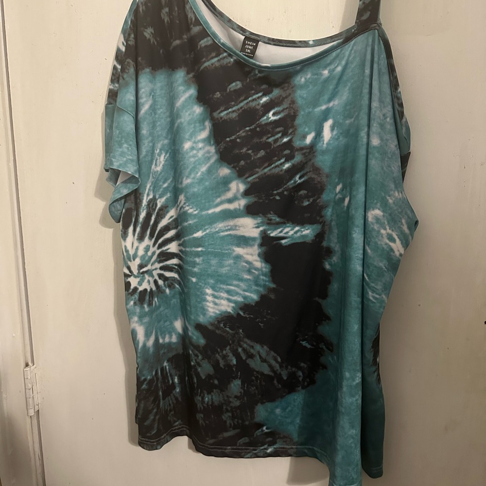 Tie-Dye Asymmetrical Women’s Top
